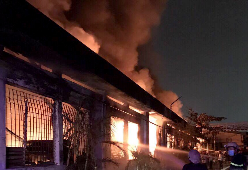 chay lon o sai gon anh 2