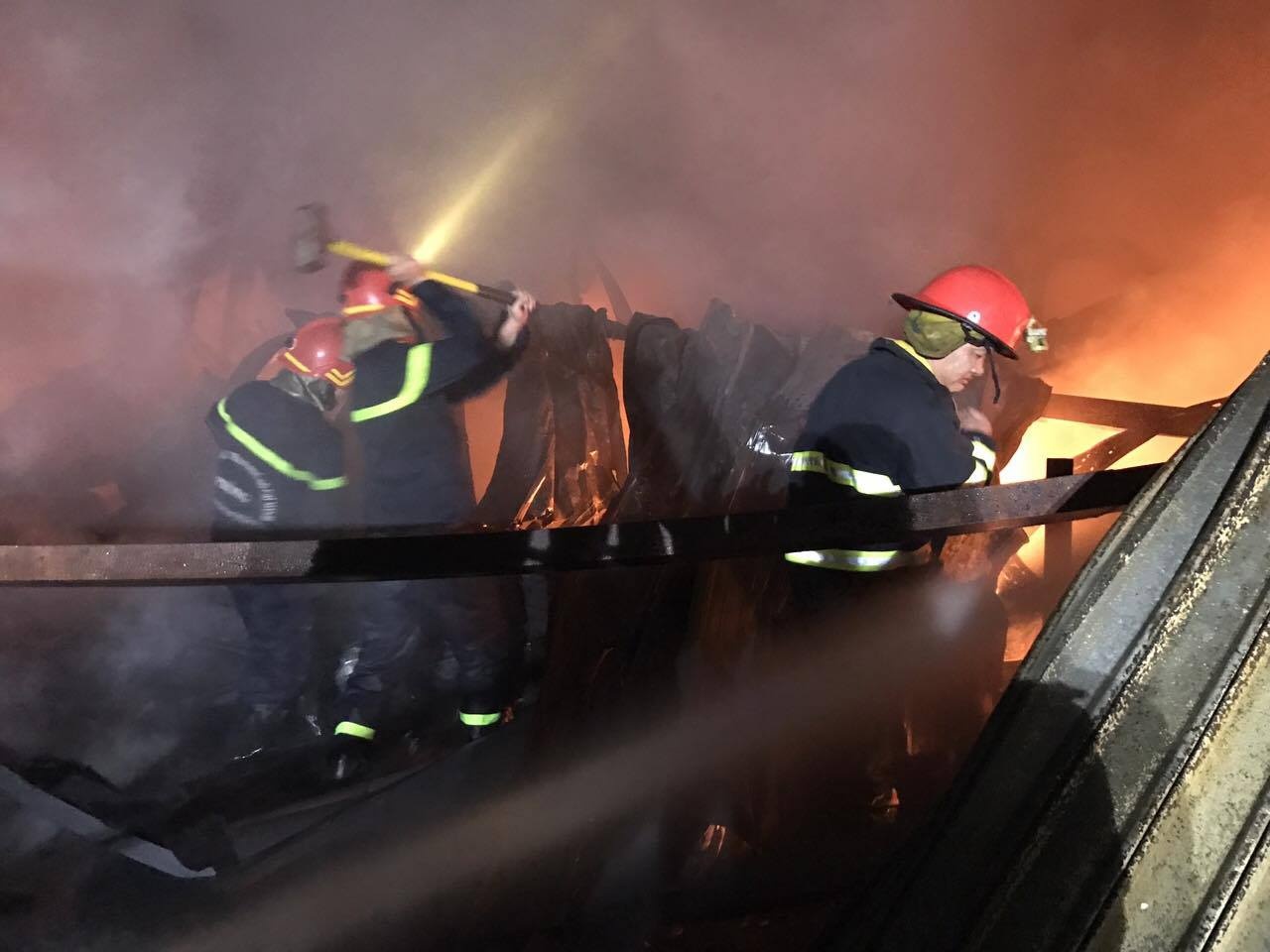 chay lon o sai gon anh 10