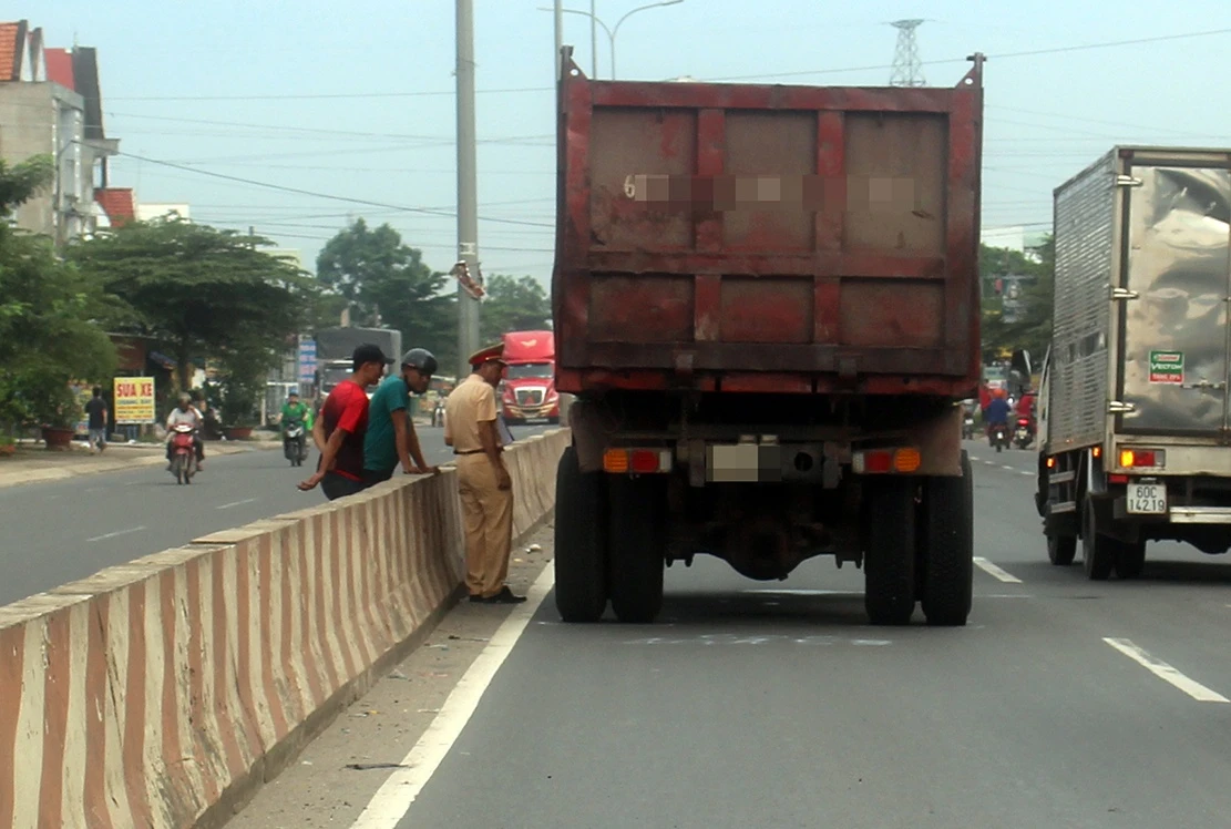 nguoi my bi xe can tu vong anh 1