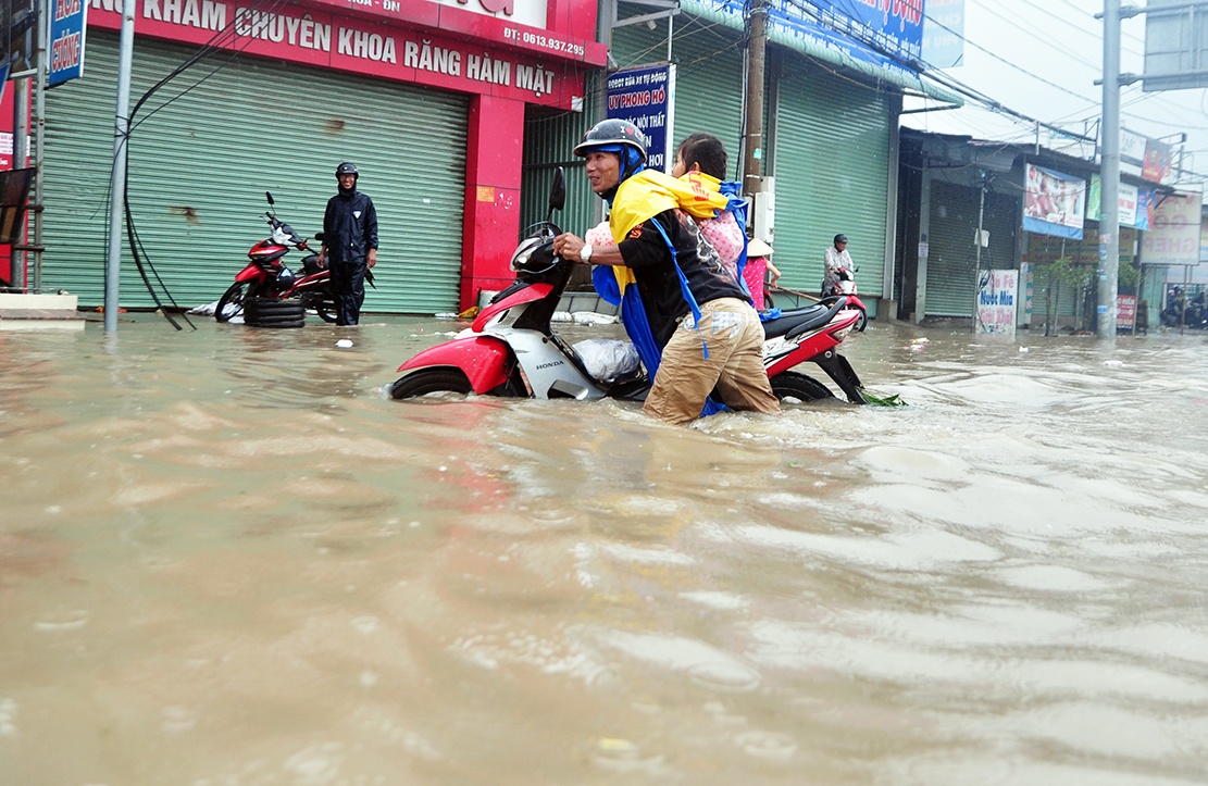 quoc lo 51 ngap sau anh 9