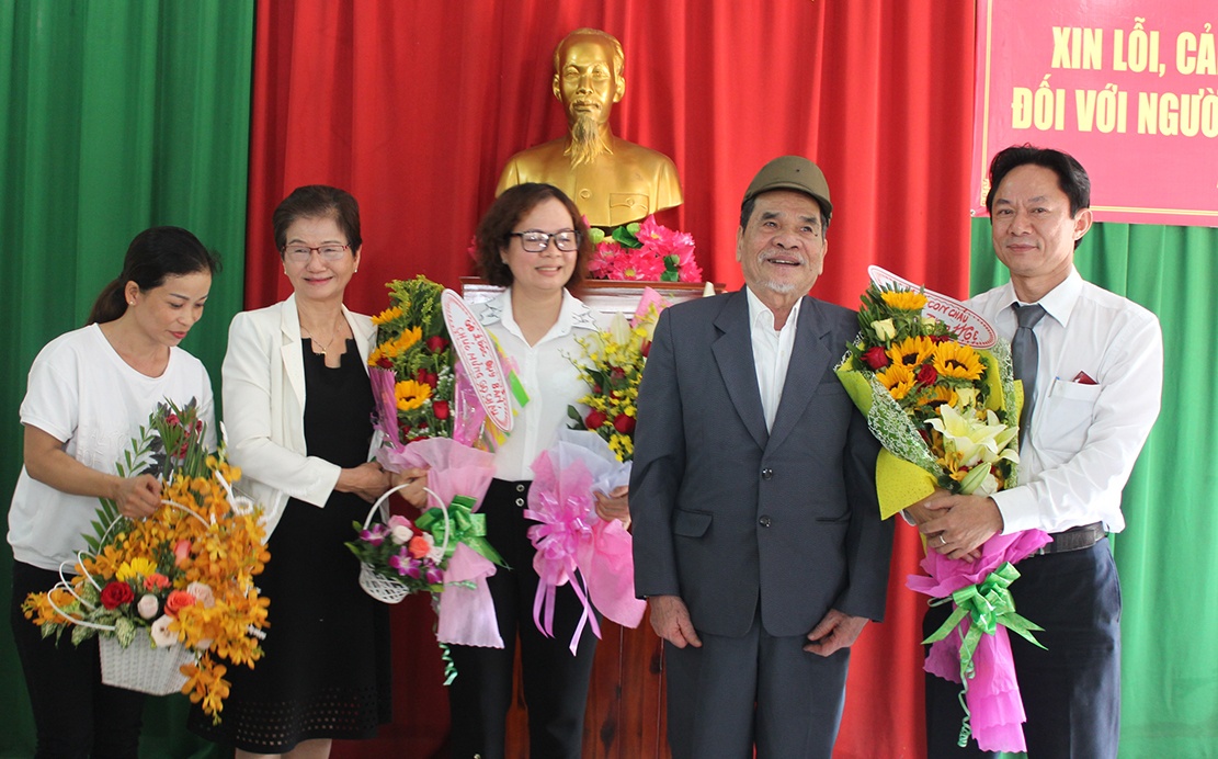 VKSND xin loi nguoi bi truy to oan anh 1