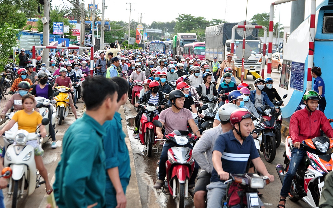 on dinh thu phi anh 2