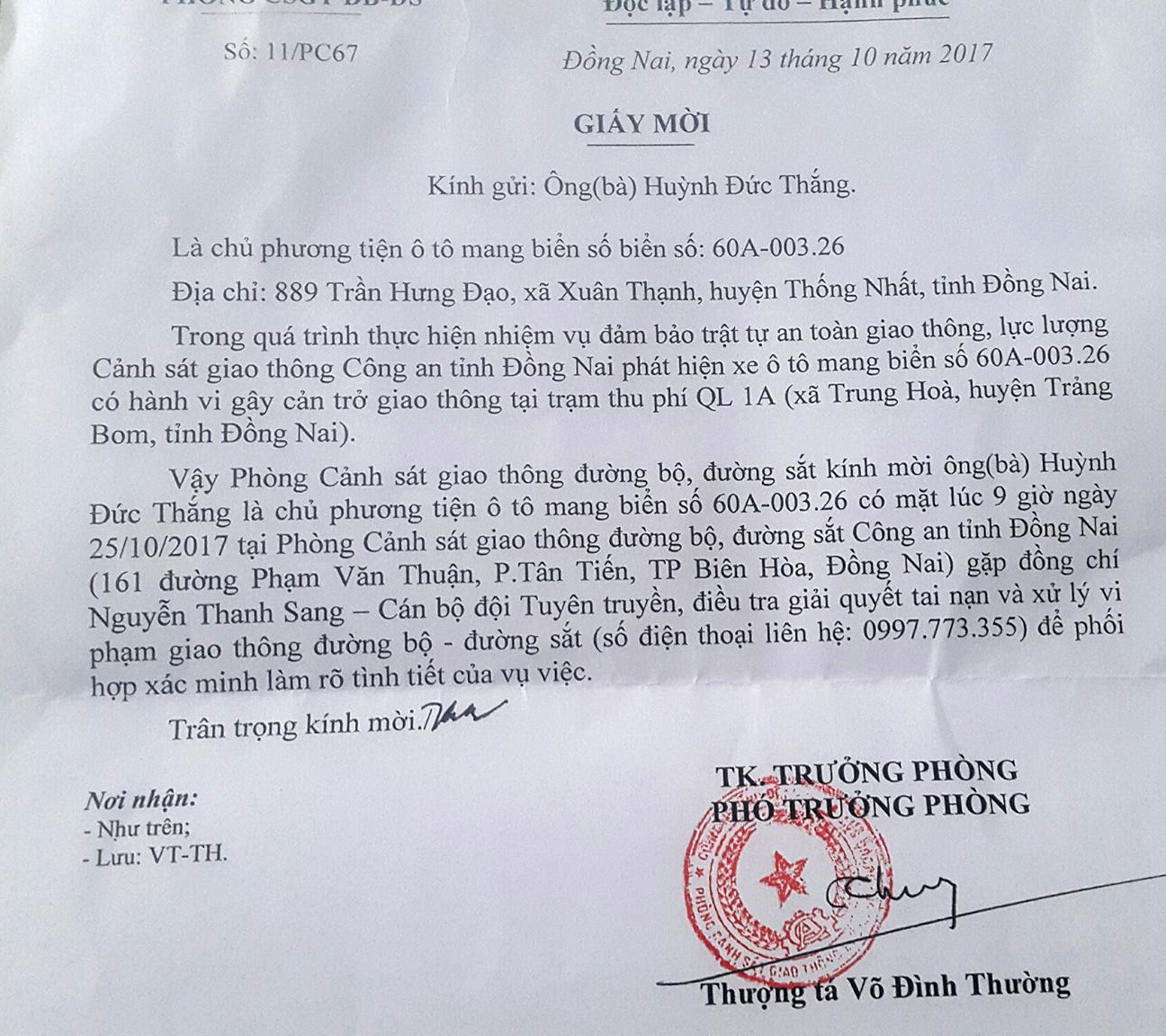 canh sat giao thong moi tai xe tra tien le bot bien hoa anh 1