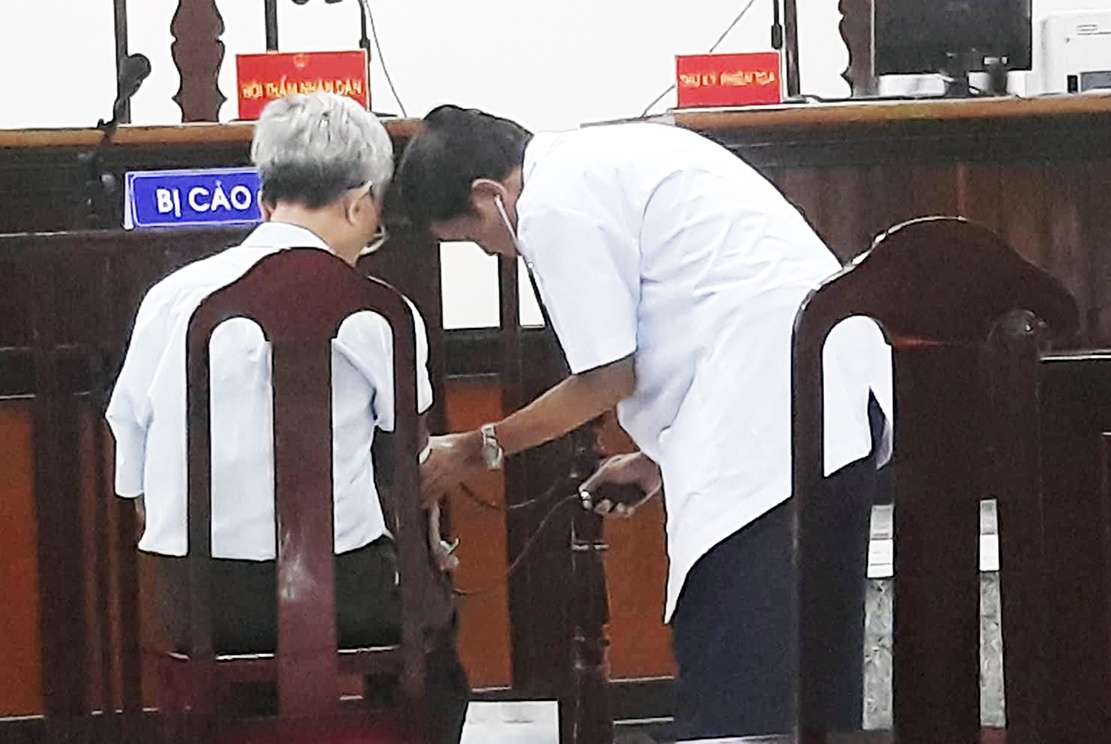 ông lão 77 tuổi dâm ô trẻ em ảnh 3 ong lao 77 tuoi dam o tre em anh 3