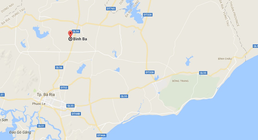 cổ thụ đè xe ôtô ảnh 2 co thu de xe oto anh 2