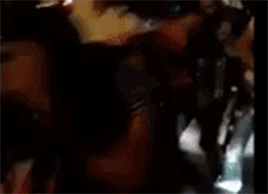 Thanh nien doa cam tien nem chet nguoi bi danh guc giua duong hinh anh