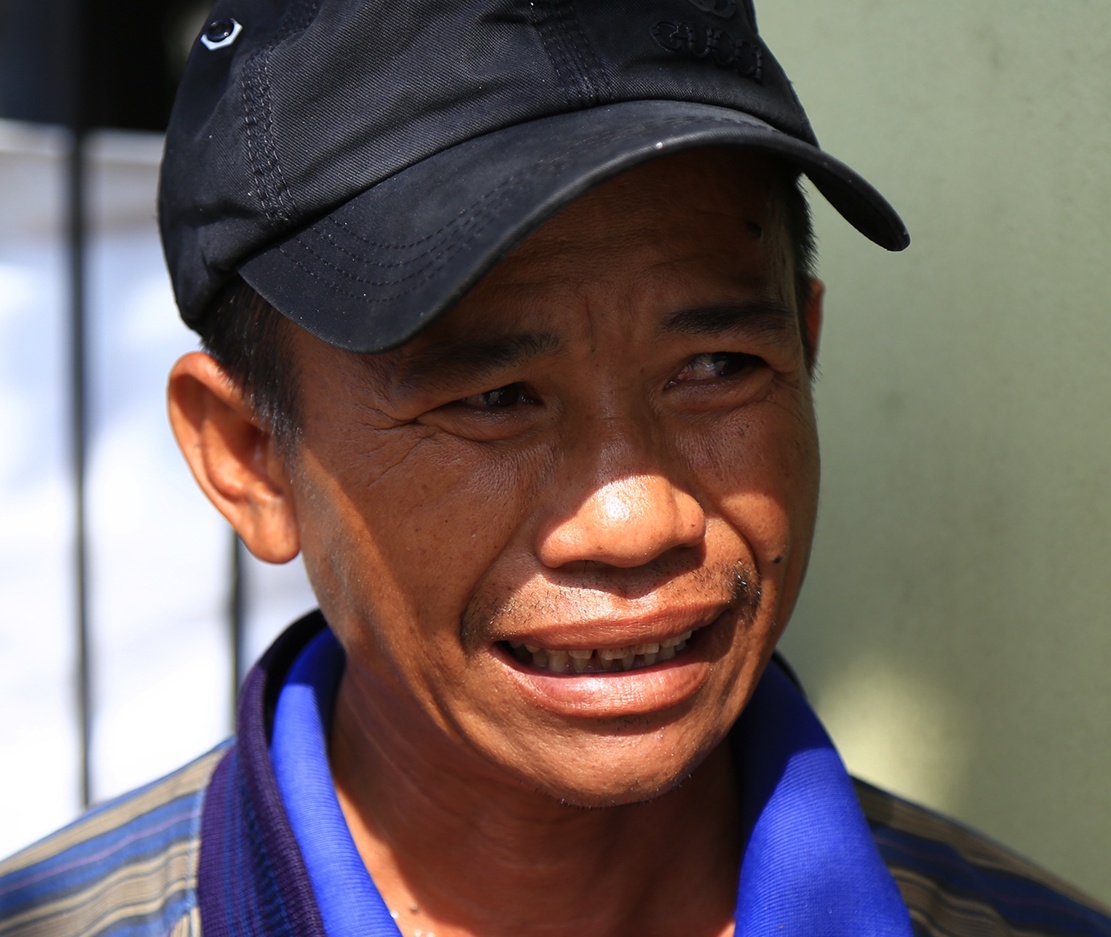 Nguoi anh dau that long khi thay phan thi the em dang tren Facebook hinh anh