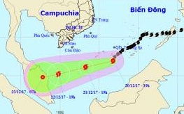 Bao so 15 vao Bien Dong gay song cao 5-7 m hinh anh