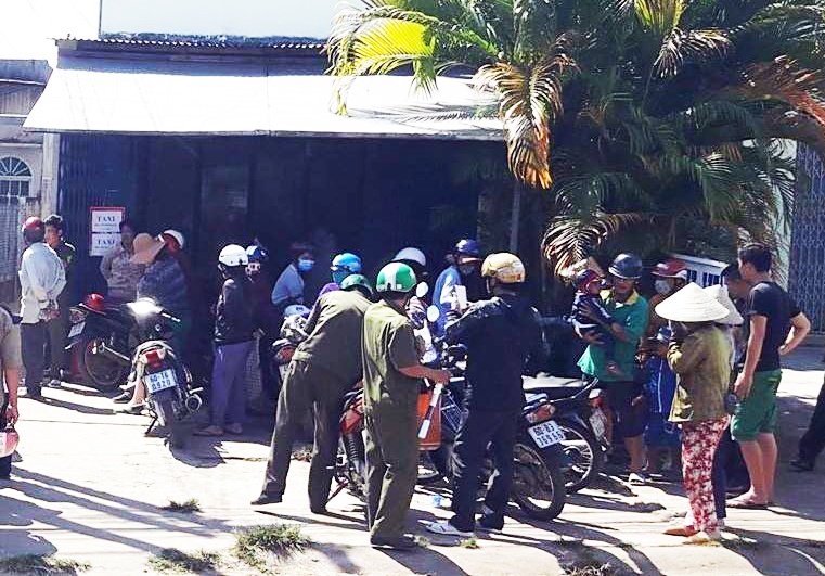 Nghi an phu nu bi cuop cuong hiep, sat hai trong nha hinh anh