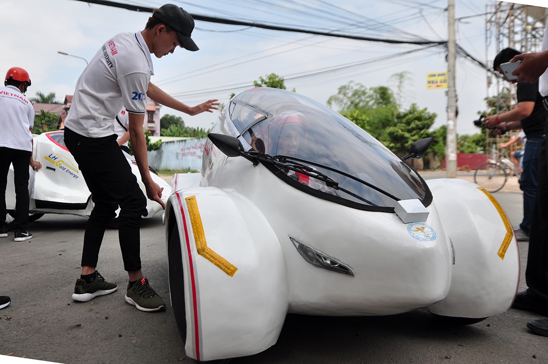 Xe tiet kiem nhien lieu cua sinh vien o Dong Nai hinh anh