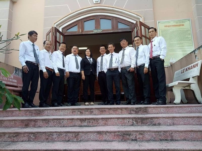 cu ong 84 tuoi bi con doi bo tu anh 1