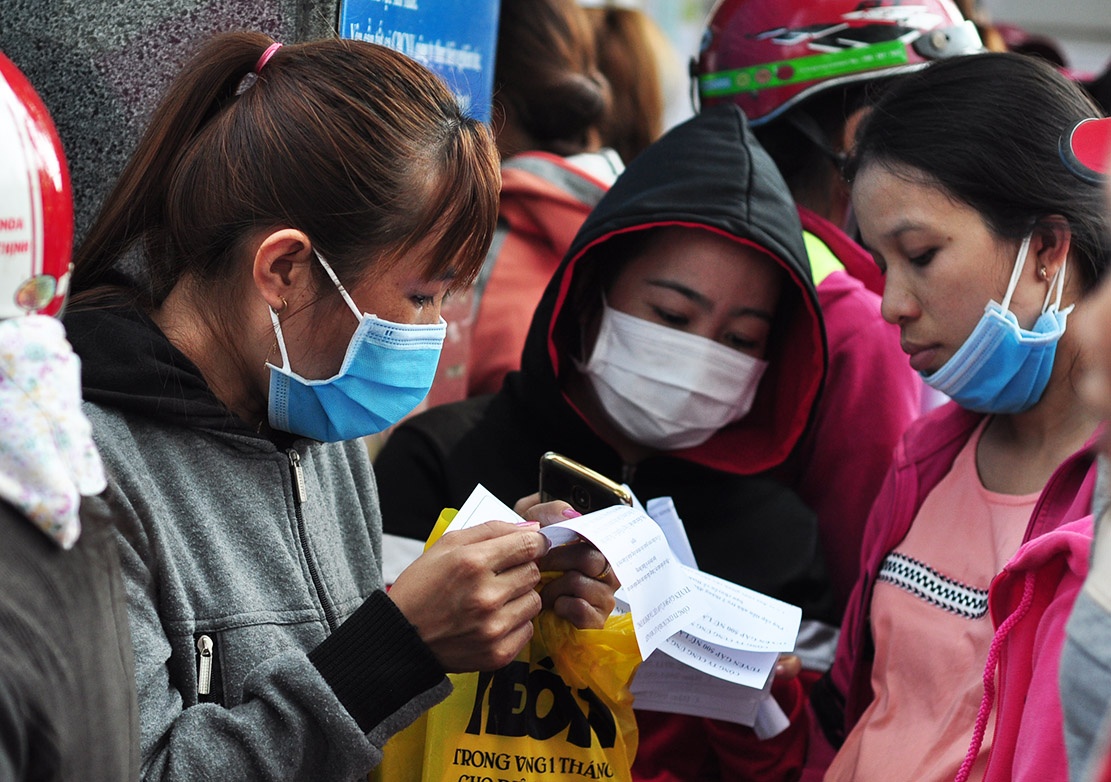 Nhieu cong nhan bi cong ty no luong mat co hoi viec lam vi mang thai hinh anh