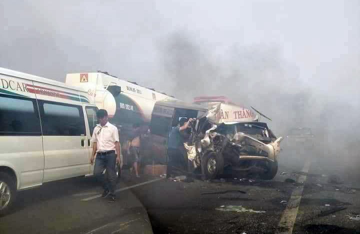 Khoi mu cao toc Long Thanh - Dau Giay, mot loat oto tong lien hoan hinh anh