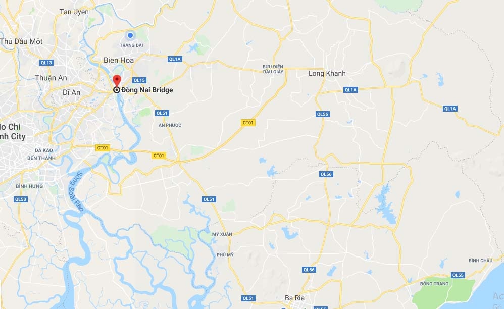 tau hang dam vao cau anh 2