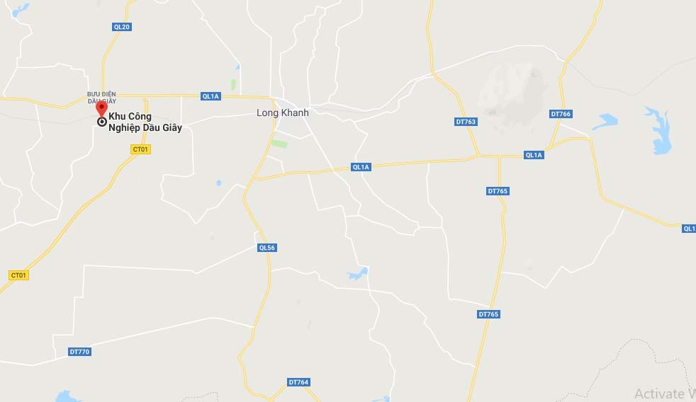 container lật trúng xe máy ảnh 2 container lat trung xe may anh 2