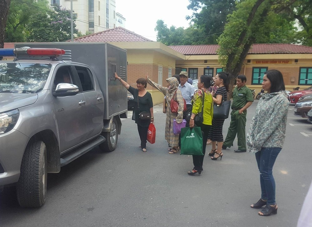 xét xử tiến sĩ dạy học làm giàu ảnh 2 xet xu tien si day hoc lam giau anh 2