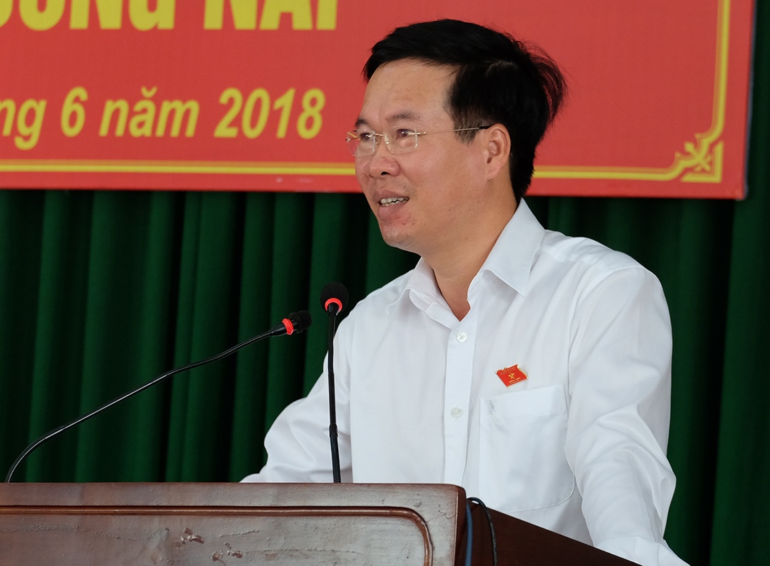 Ong Vo Van Thuong: 'Khong co chuyen ban dat cho nuoc ngoai' hinh anh