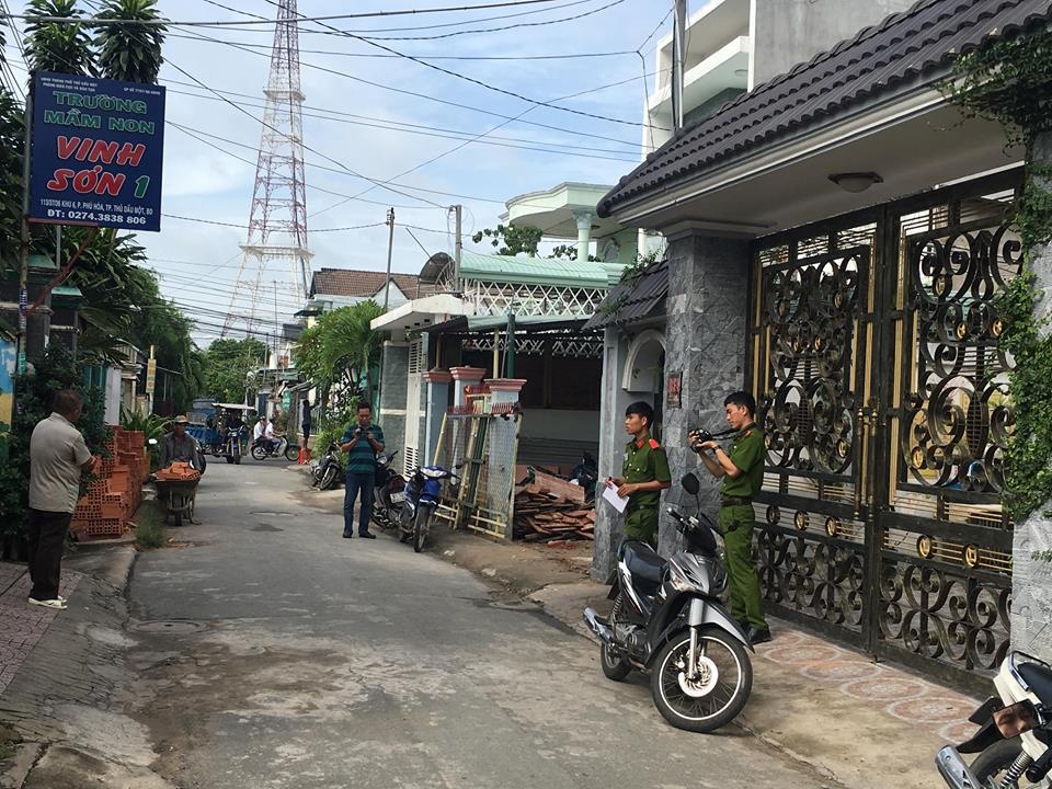 Chong dam vo truoc cong truong mam non roi tu tu hinh anh