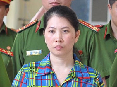 Nguoi vo hoi han vi da xuong tay sat hai chong hinh anh