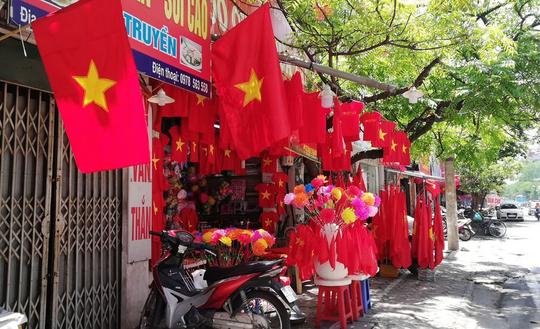 co dong vien nao nuc cho tuyen viet nam thi dau anh 2