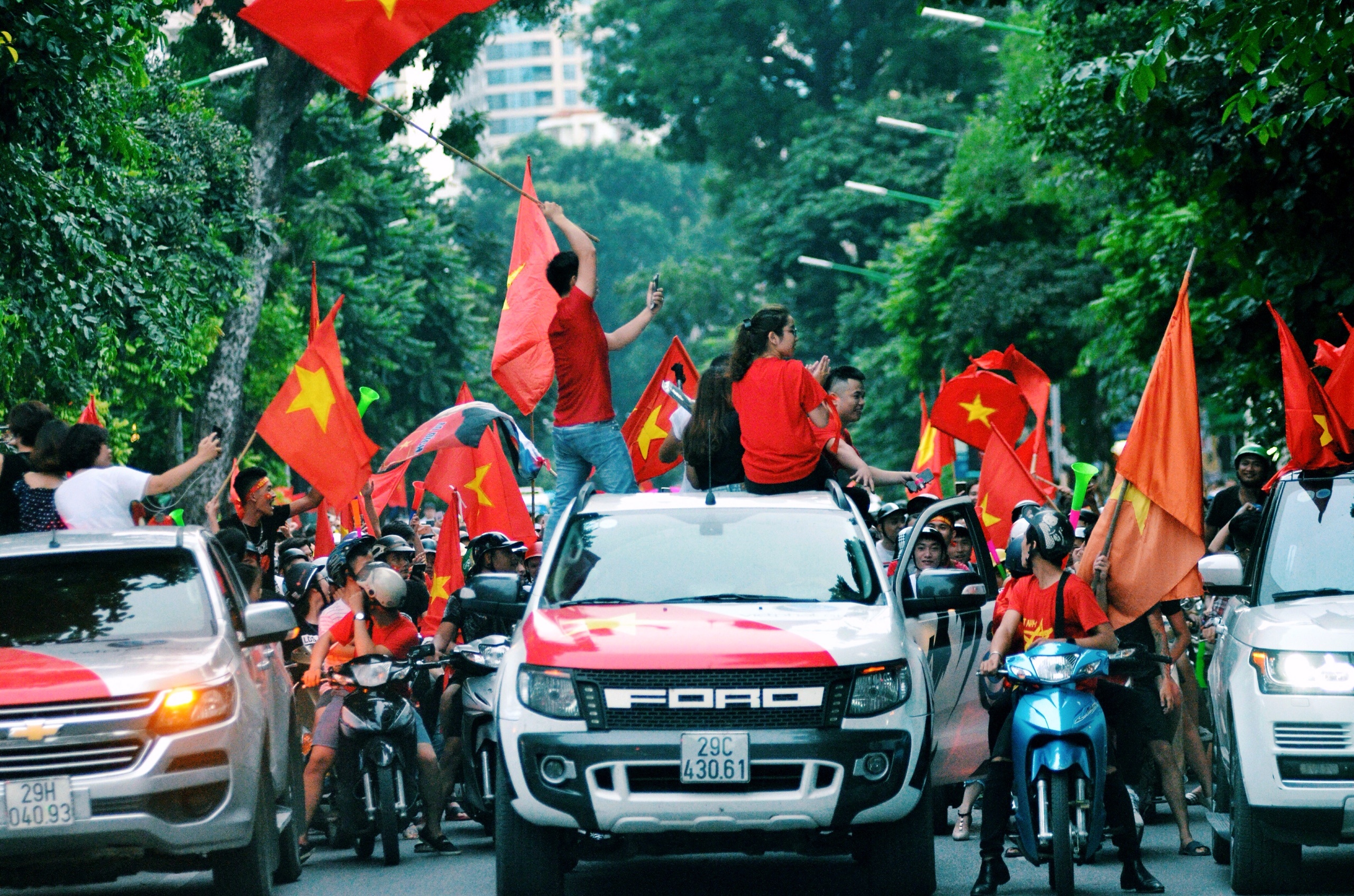 nguoi ham mo van xuong duong mung tuyen Viet Nam anh 5