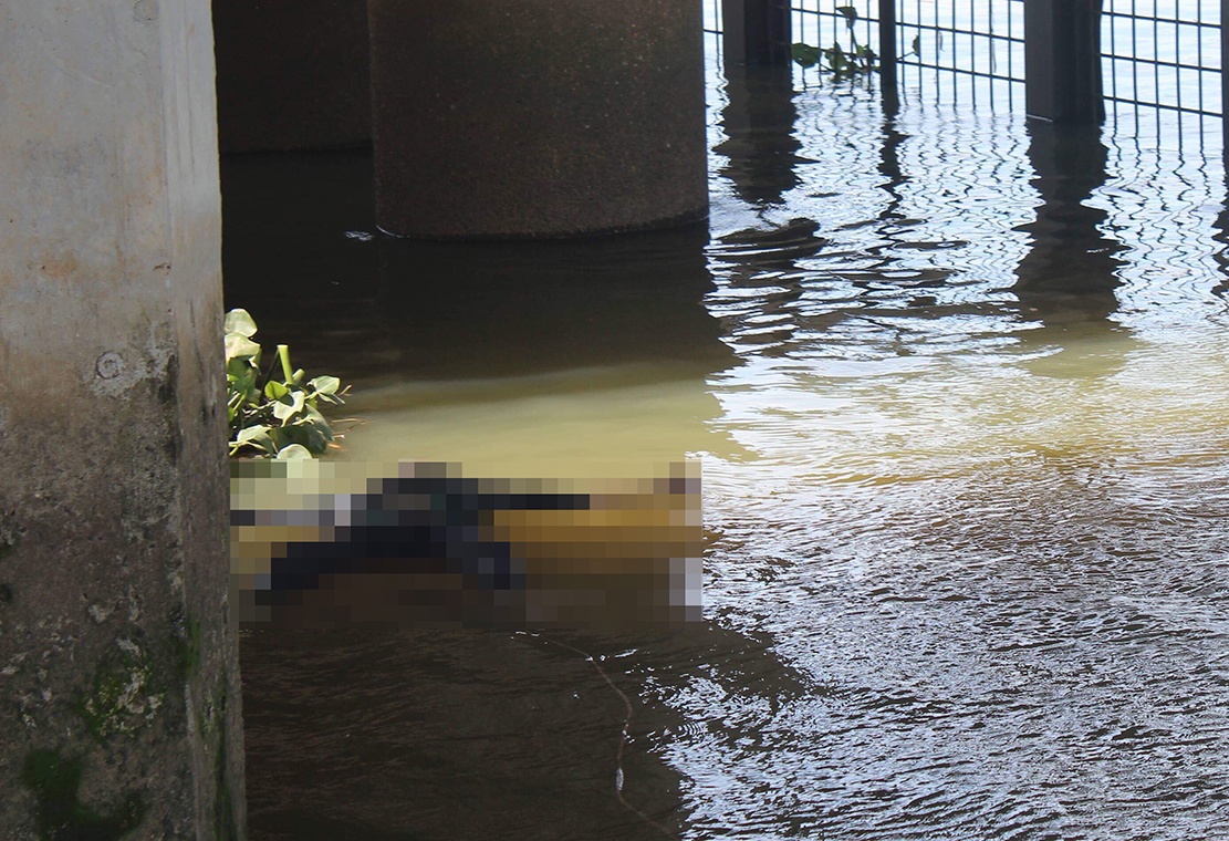 Thi the thanh nien 20 tuoi noi tren song hinh anh