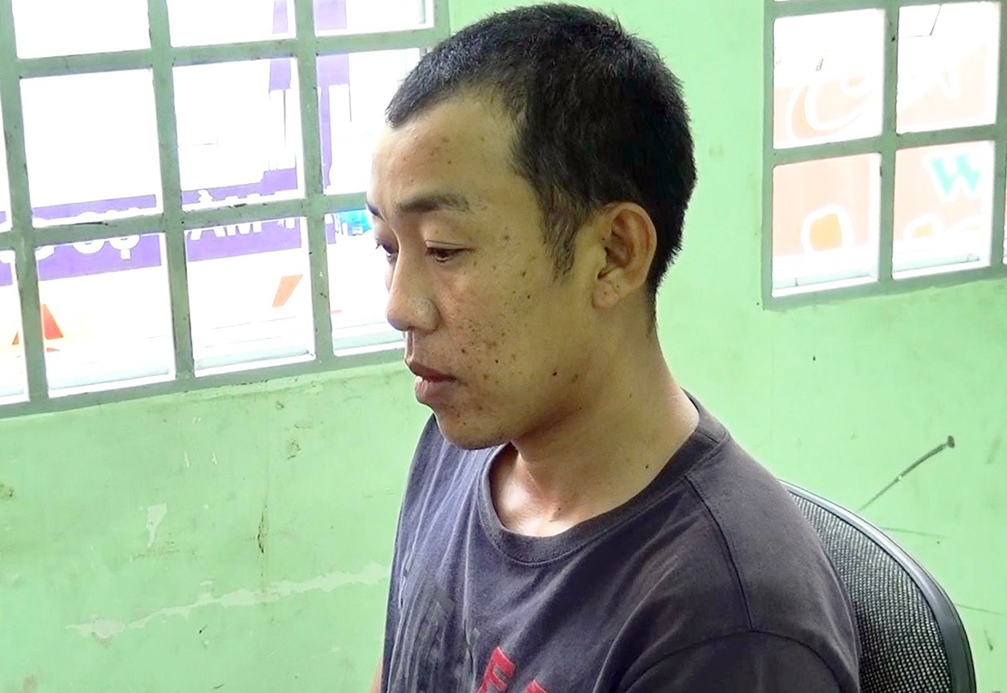 Tai xe container truy sat 2 bao ve lam mot nguoi chet hinh anh