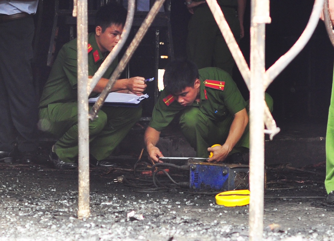 Chay nha hang 6 nguoi chet anh 7