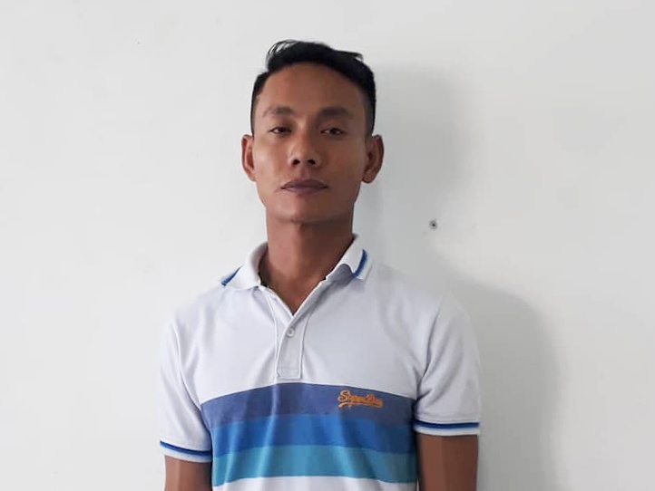 nghi án tài xế trộm điện thoại khách ảnh 1 nghi an tai xe trom dien thoai khach anh 1