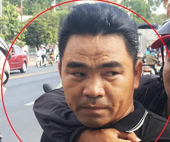 Bi hiep si bat vi dung clip 'nong' tong tien nguoi yeu cu hinh anh
