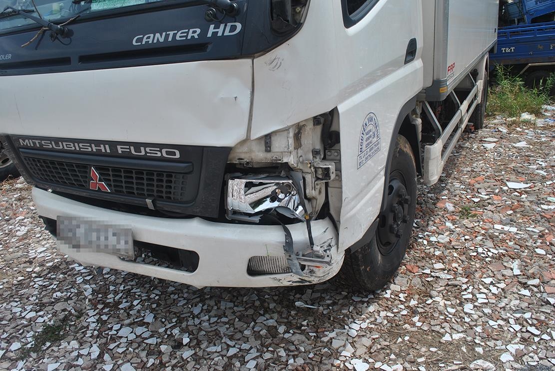 oto dien tong nhieu xe may anh 1