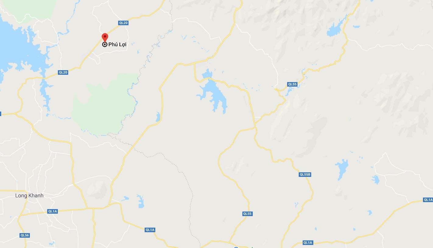 xe khach boc chay anh 2