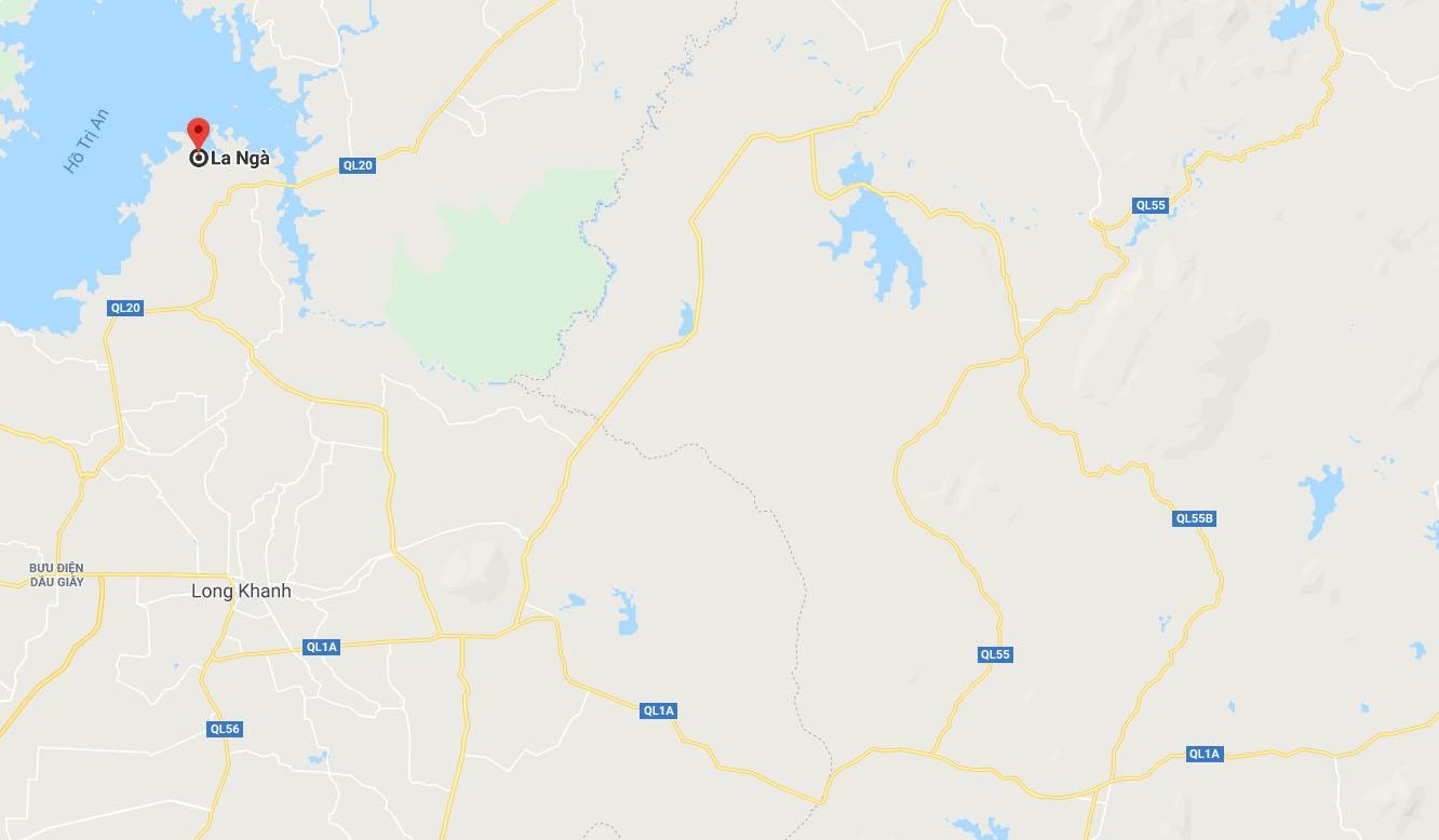 Khai quật cống xả thải của AB Mauri ảnh 3 Khai quat cong xa thai cua AB Mauri anh 3