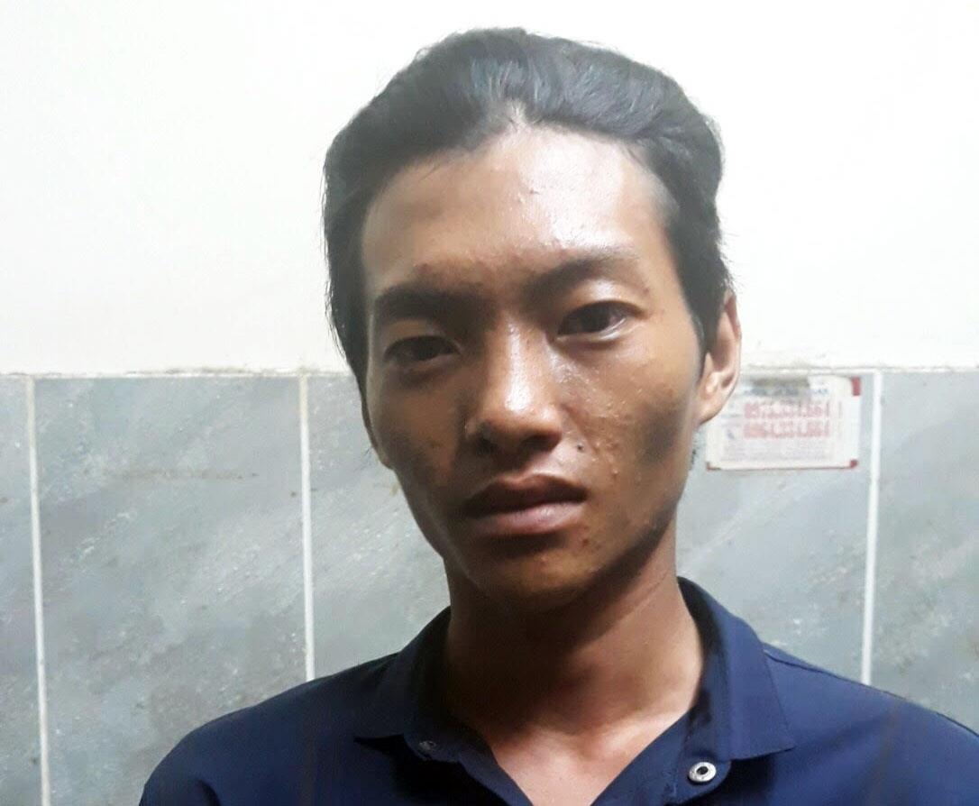 Bi ‘hiep si’ bat vi ban xe may cua ban de mua ma tuy hinh anh