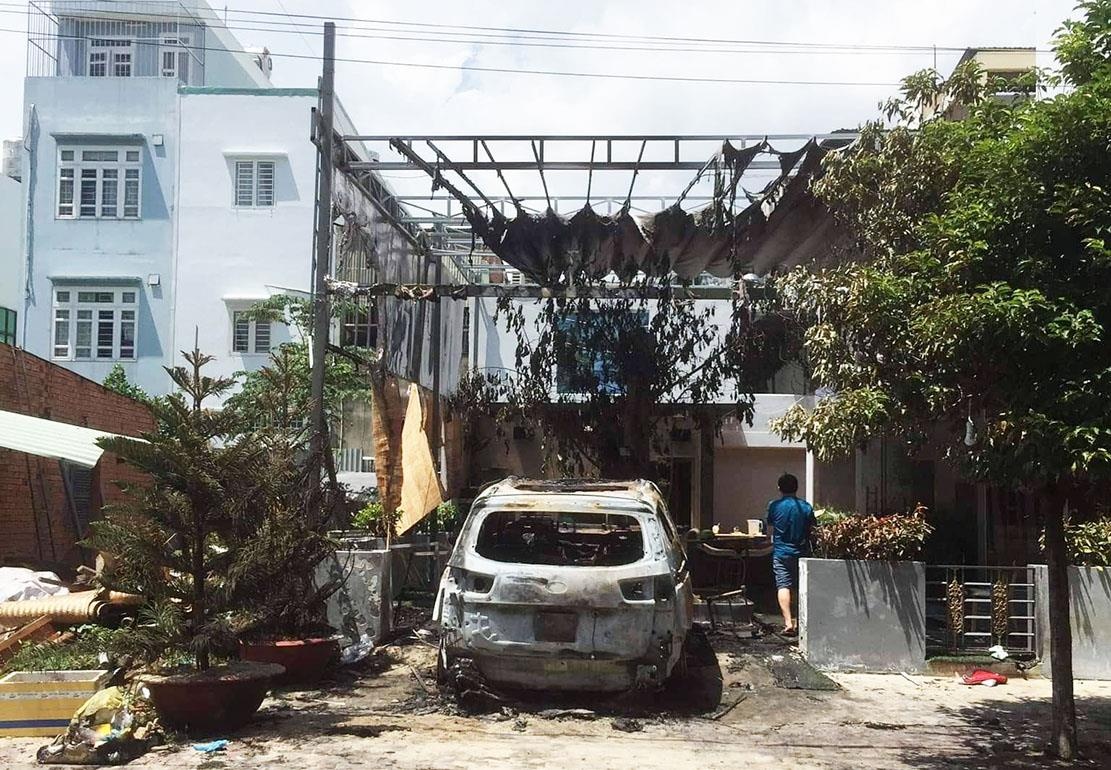 phóng hỏa quán cà phê ảnh 1 phong hoa quan ca phe anh 1