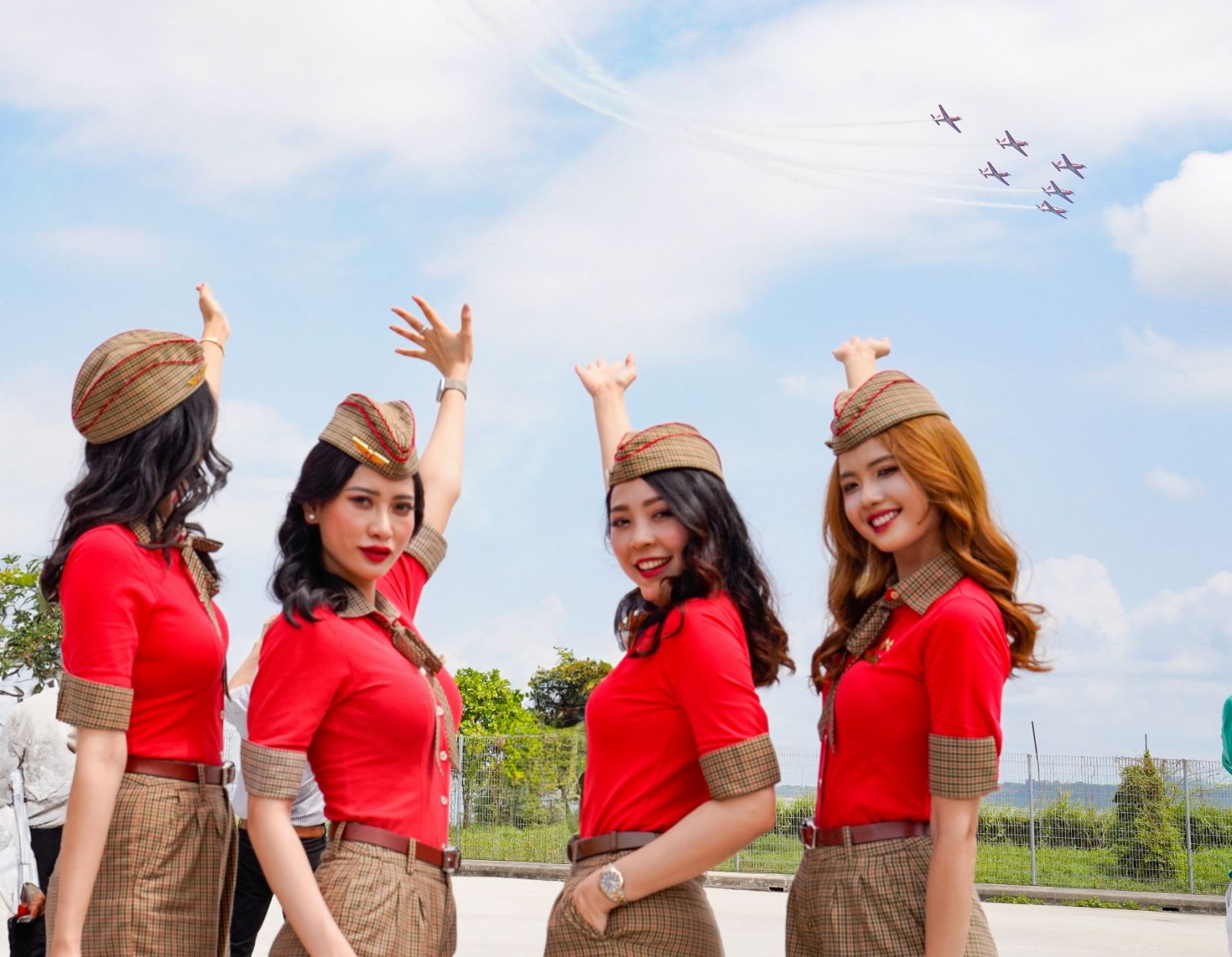 tiep vien Vietjet anh 9