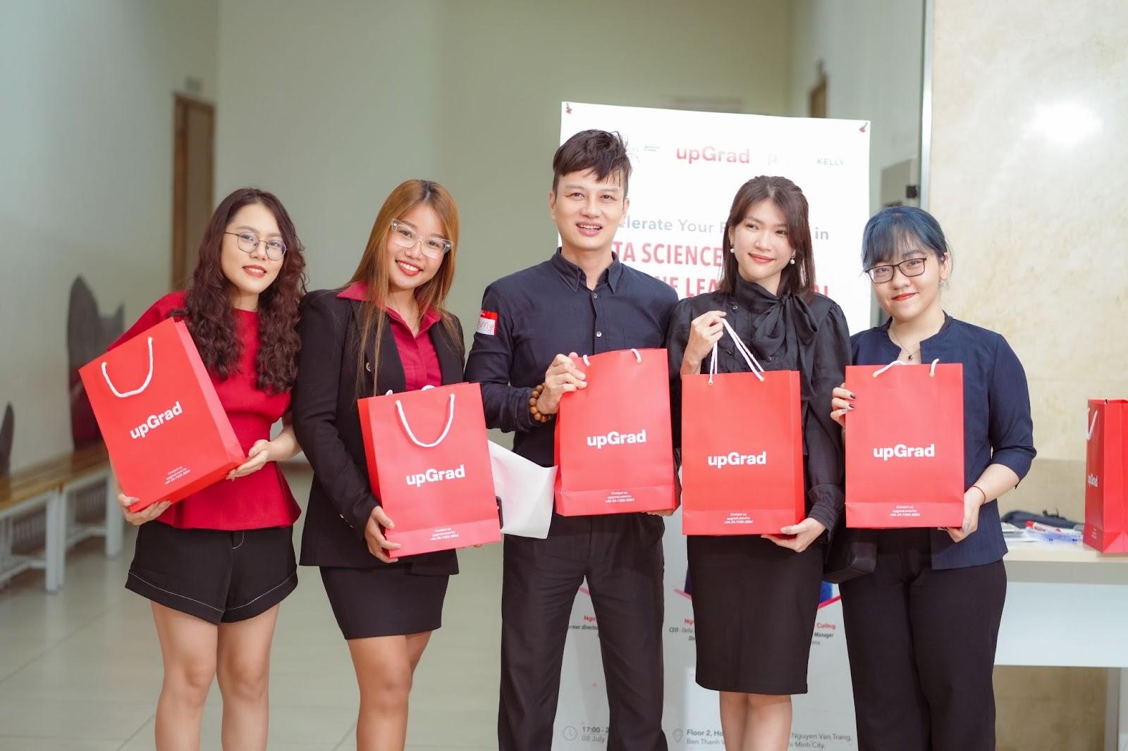 Quan tri du lieu anh 3