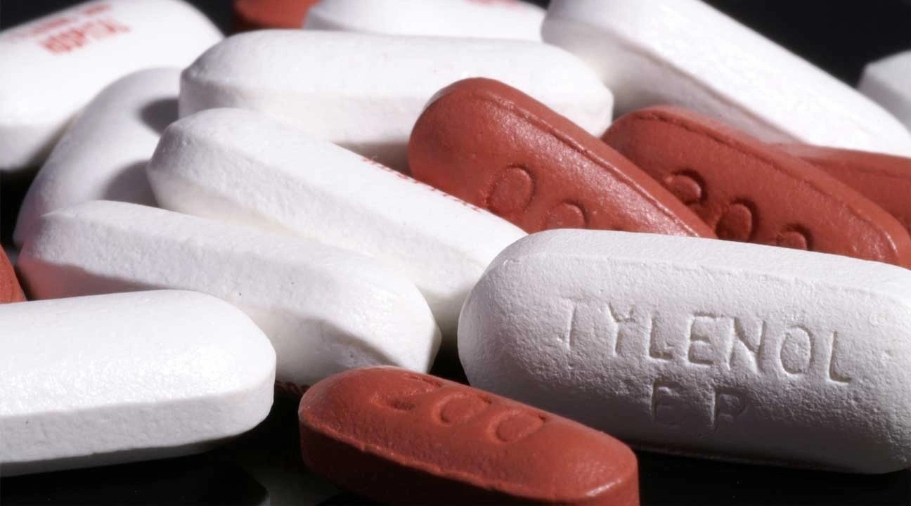 Tre co nguy co giam chu y va tri nho khi me dung tylenol luc mang thai hinh anh