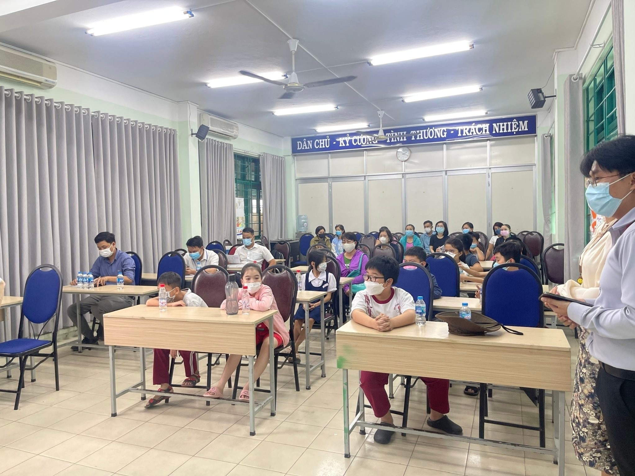 Nguyen nhan khien 20 hoc sinh o TP.HCM nghi hoc bat thuong hinh anh