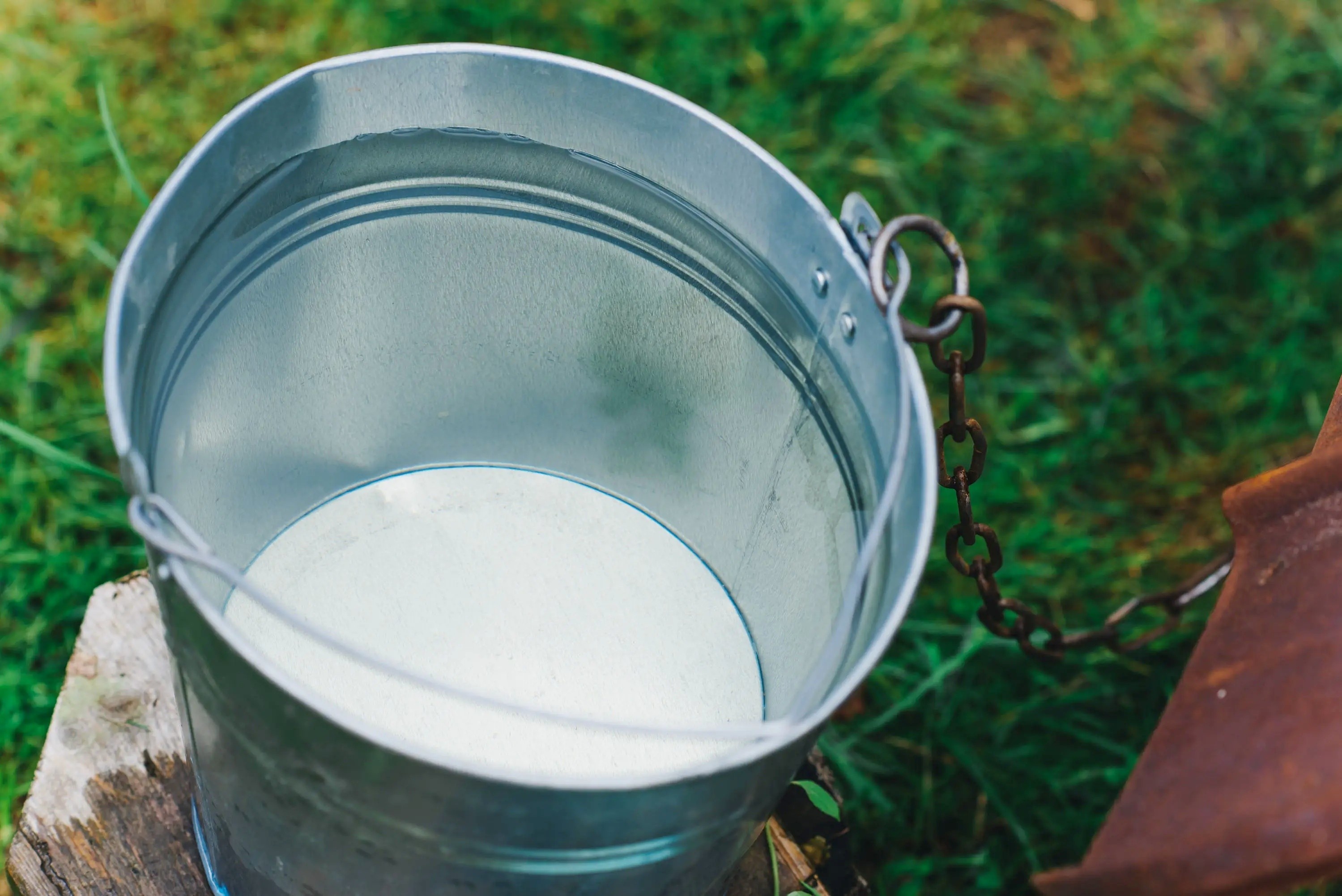 Be trai 3 tuoi o Long An tu vong do nga vao xo nuoc hinh anh