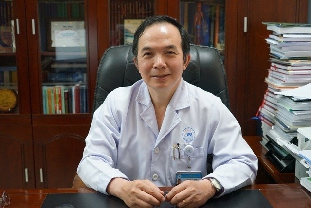 Bac si lap nhieu ky luc 'som nhat' o Benh vien Thong Nhat hinh anh