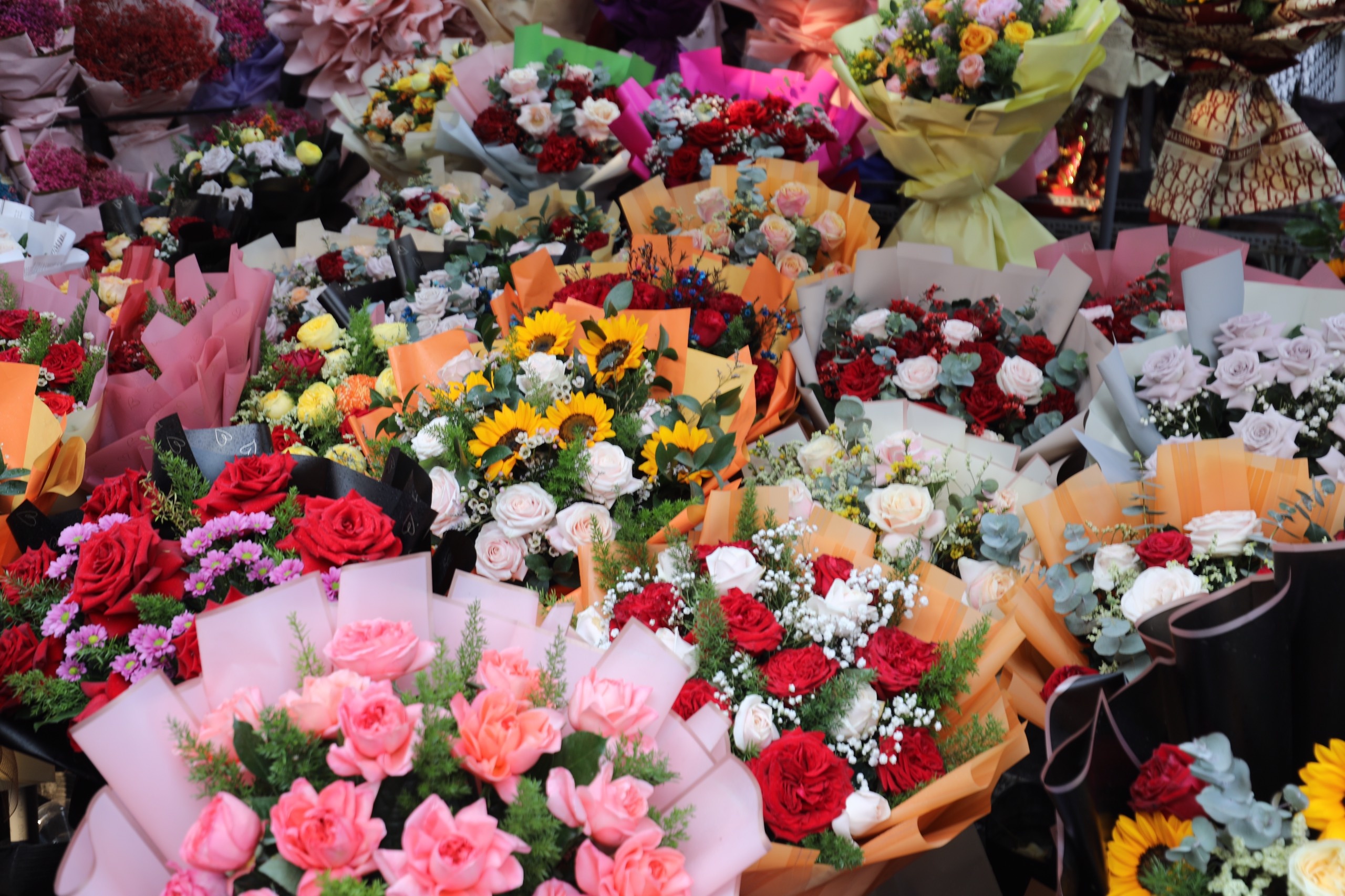 ngay 8/3,  phu nu,  tang hoa anh 3