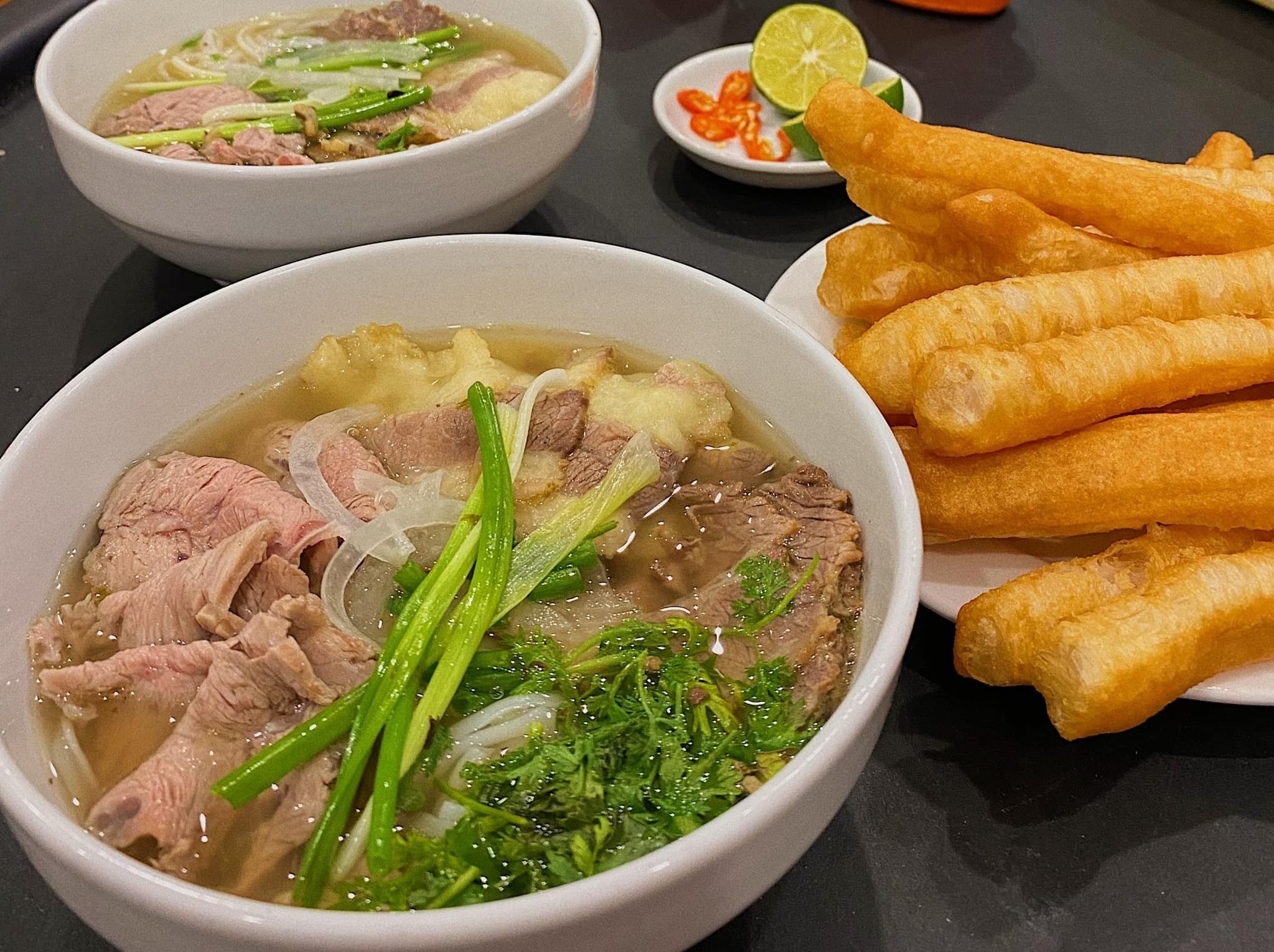 Tu nau pho tai nha voi nguyen lieu tu sieu thi hinh anh