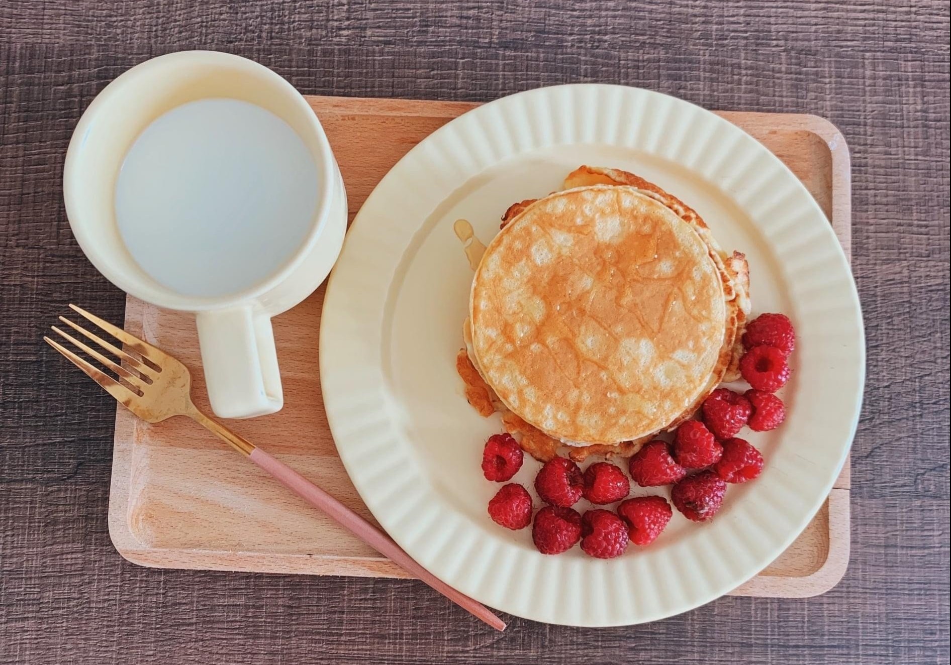 Tu lam 7 mon an sang kieu Au chi trong 10-20 phut hinh anh