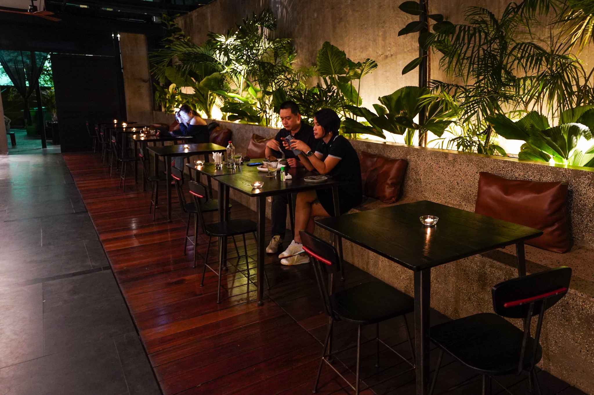 quan xa,  an tai cho,  an lau anh 12