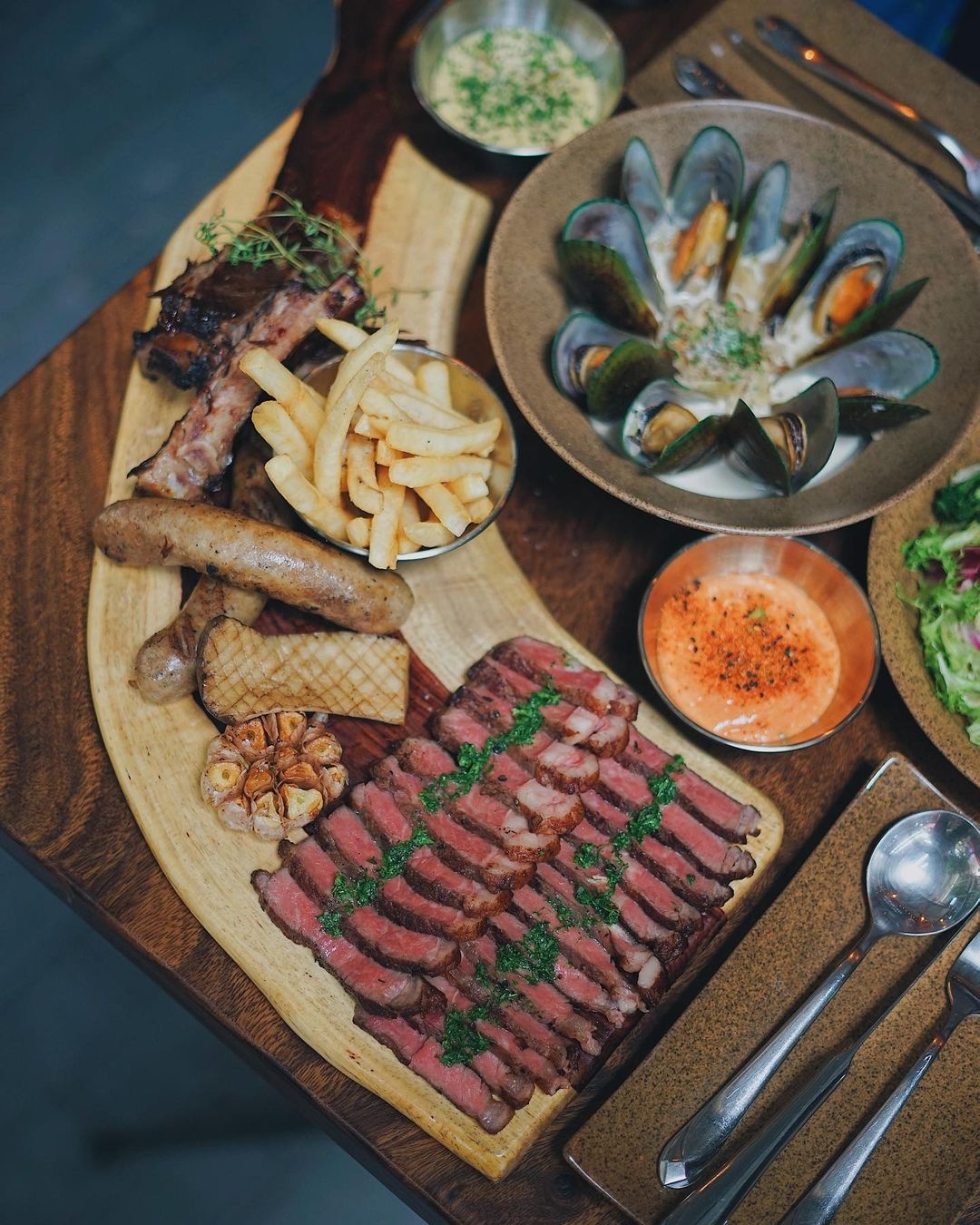 khong gian,  an uong,  mon an anh 2