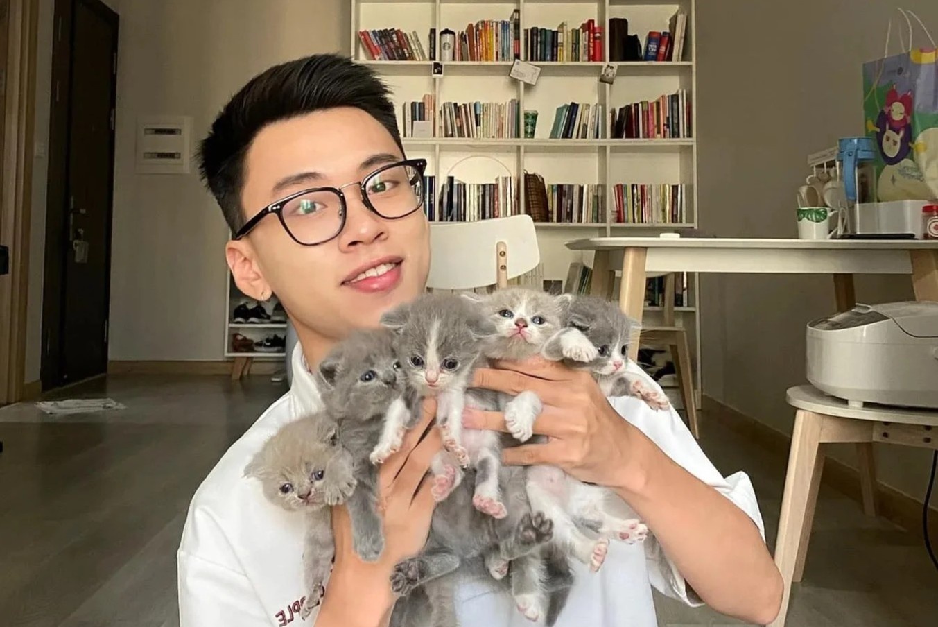 Toi mua chung cu 2 ty dong nam 21 tuoi hinh anh
