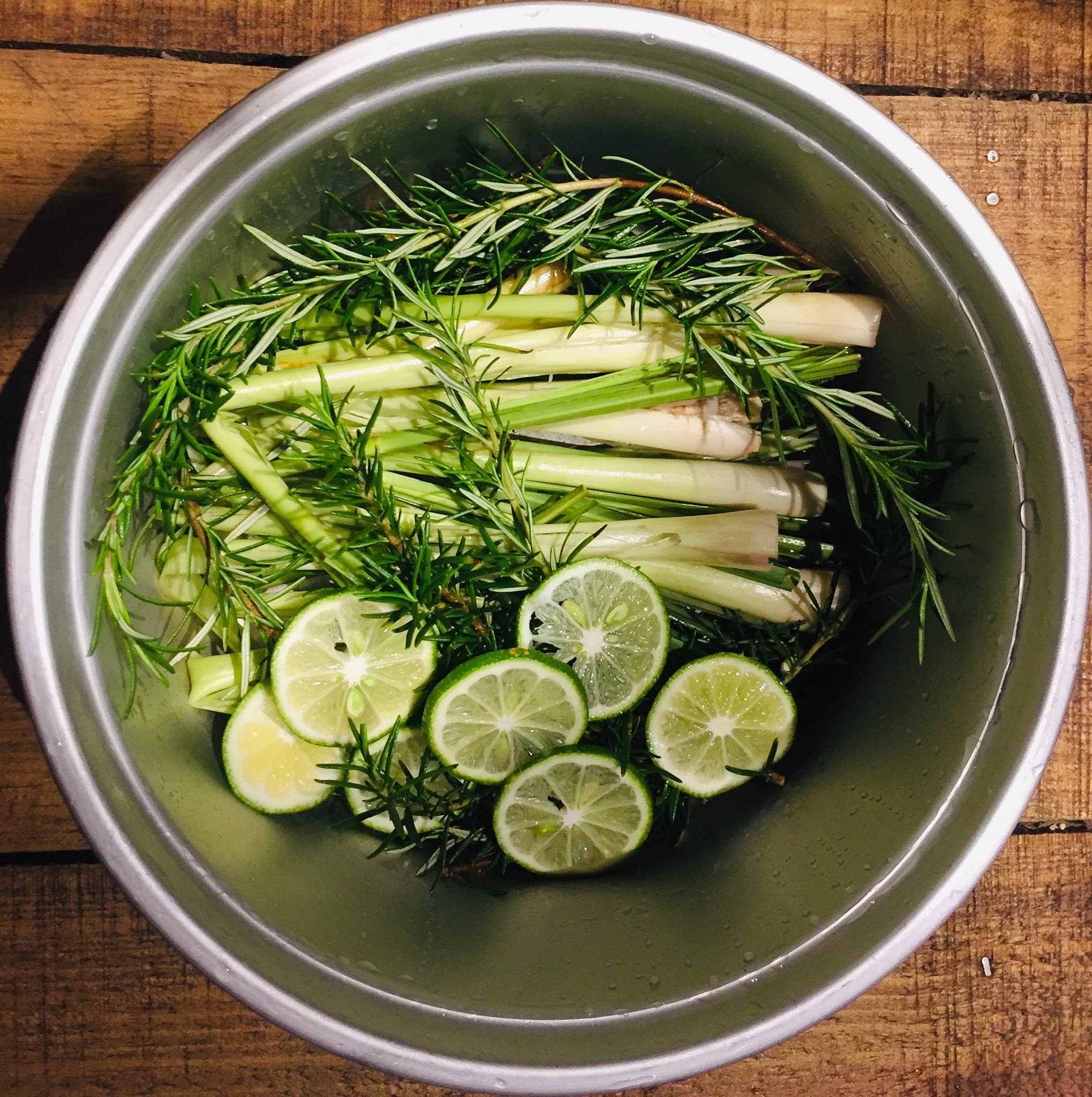 sạch sẽ, thơm tho, hương thảo ảnh 2 sach se, thom tho, huong thao anh 2