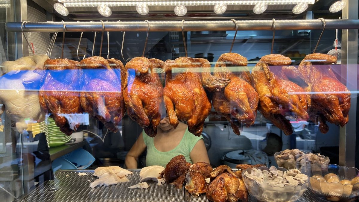 Co hoi nao cho Viet Nam khi Singapore 'khung hoang com ga'? hinh anh