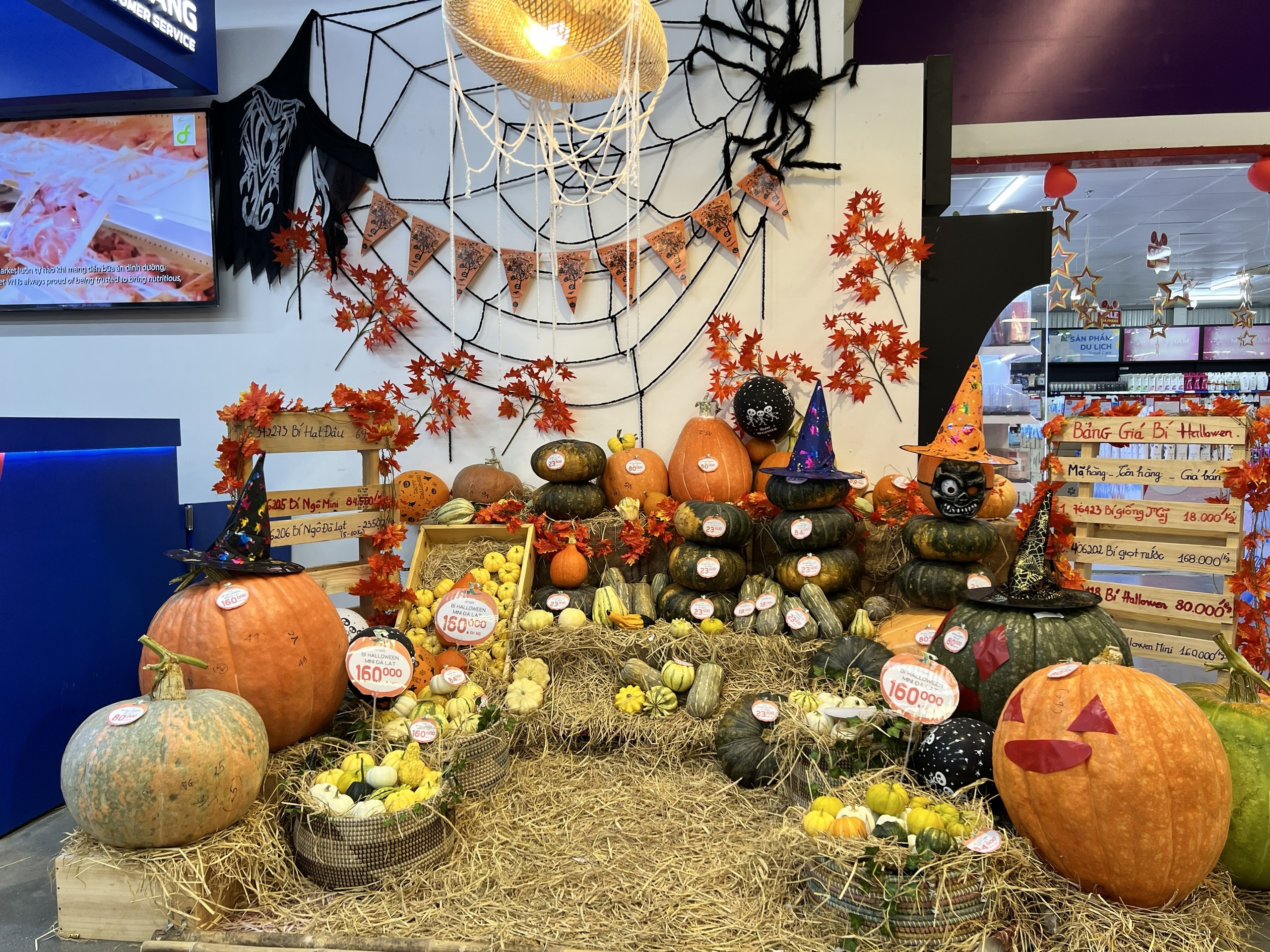 le hoi,  khach san,  party anh 3